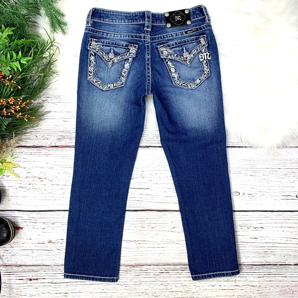 Miss Me Denim - 👖|•MISS ME•| Boyfriend Capri Stretch Jeans👖